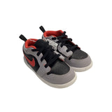 Nike - 7.5